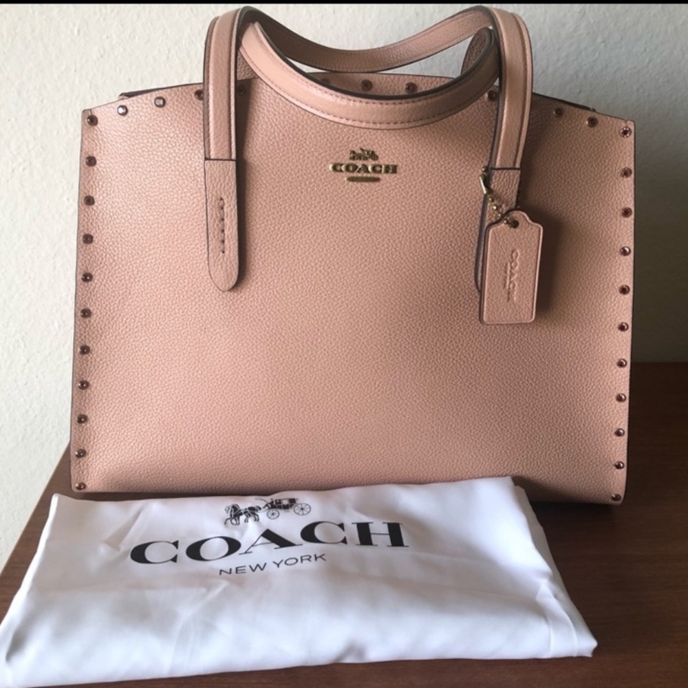 Coach Charlie Carryall